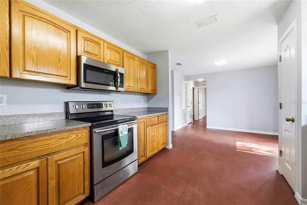 En Venta: $239,000 (2 camas, 2 baños, 1247 Pies cuadrados)