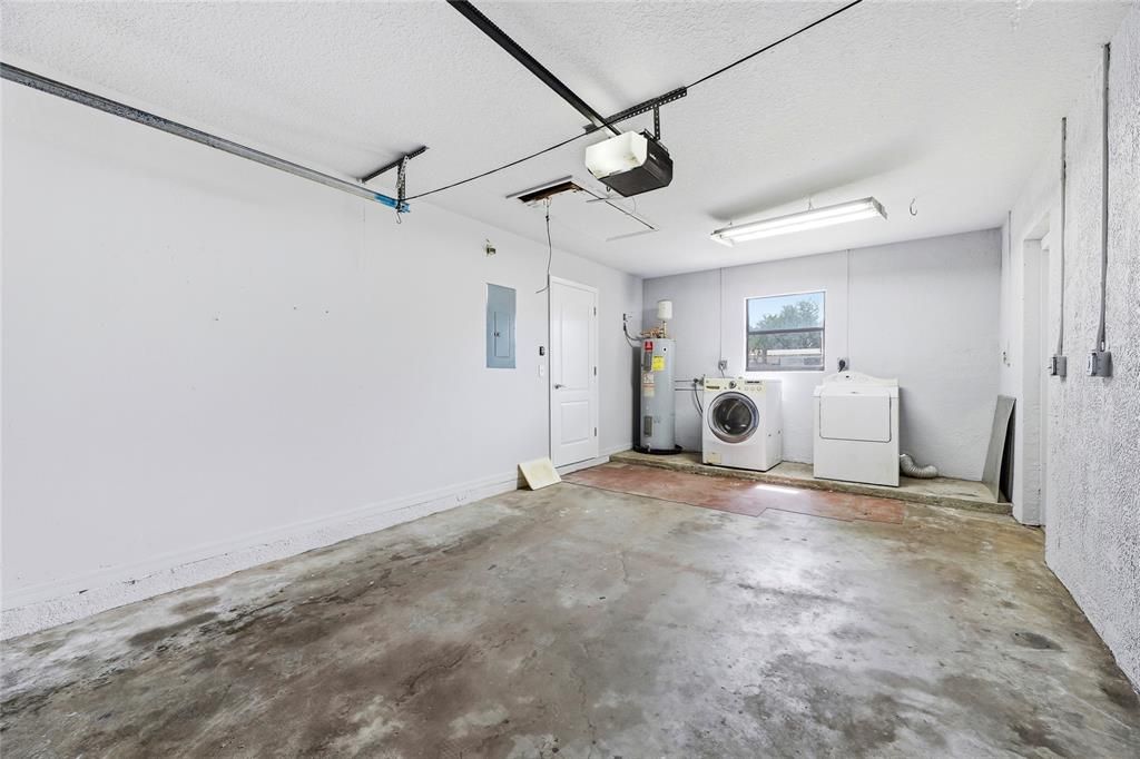En Venta: $239,000 (2 camas, 2 baños, 1247 Pies cuadrados)