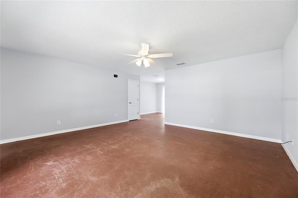 En Venta: $239,000 (2 camas, 2 baños, 1247 Pies cuadrados)