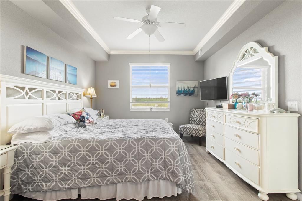 For Rent: $1,950 (2 beds, 2 baths, 1121 Square Feet)