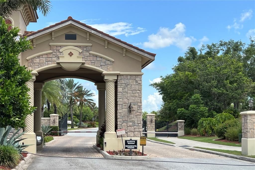 For Rent: $1,950 (2 beds, 2 baths, 1121 Square Feet)