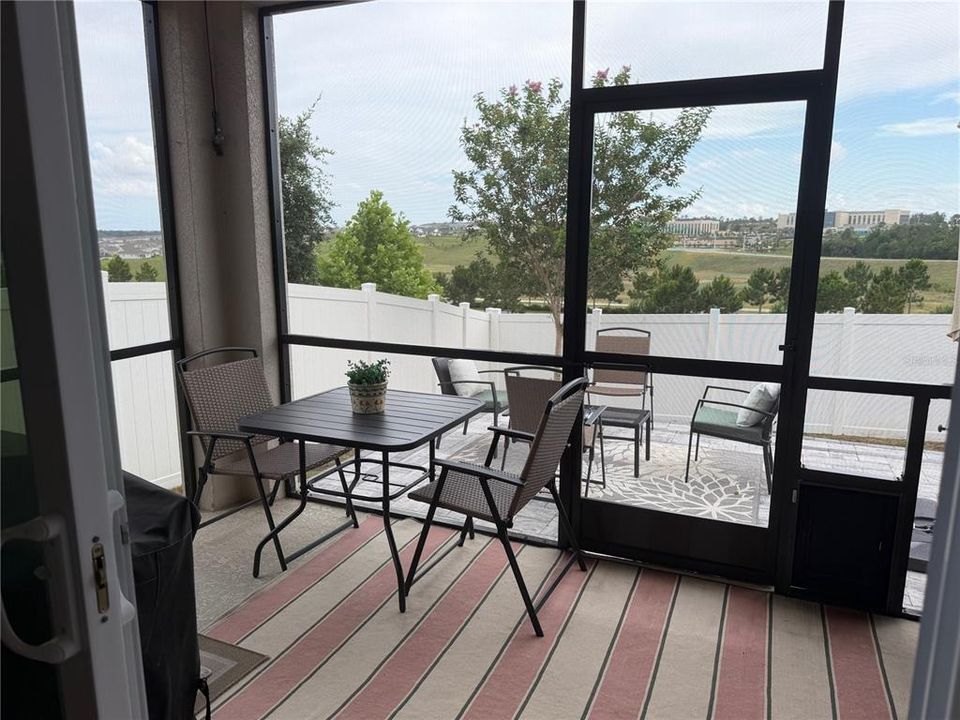 For Sale: $499,900 (4 beds, 2 baths, 1883 Square Feet)