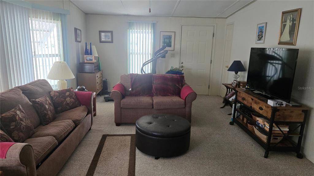 For Sale: $144,900 (2 beds, 2 baths, 1534 Square Feet)