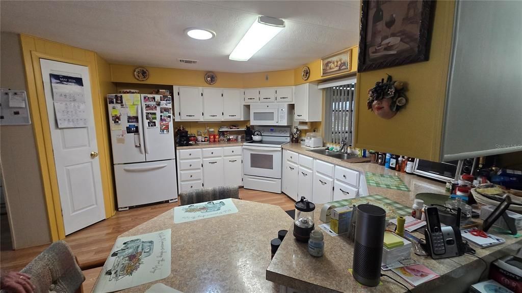 For Sale: $144,900 (2 beds, 2 baths, 1534 Square Feet)