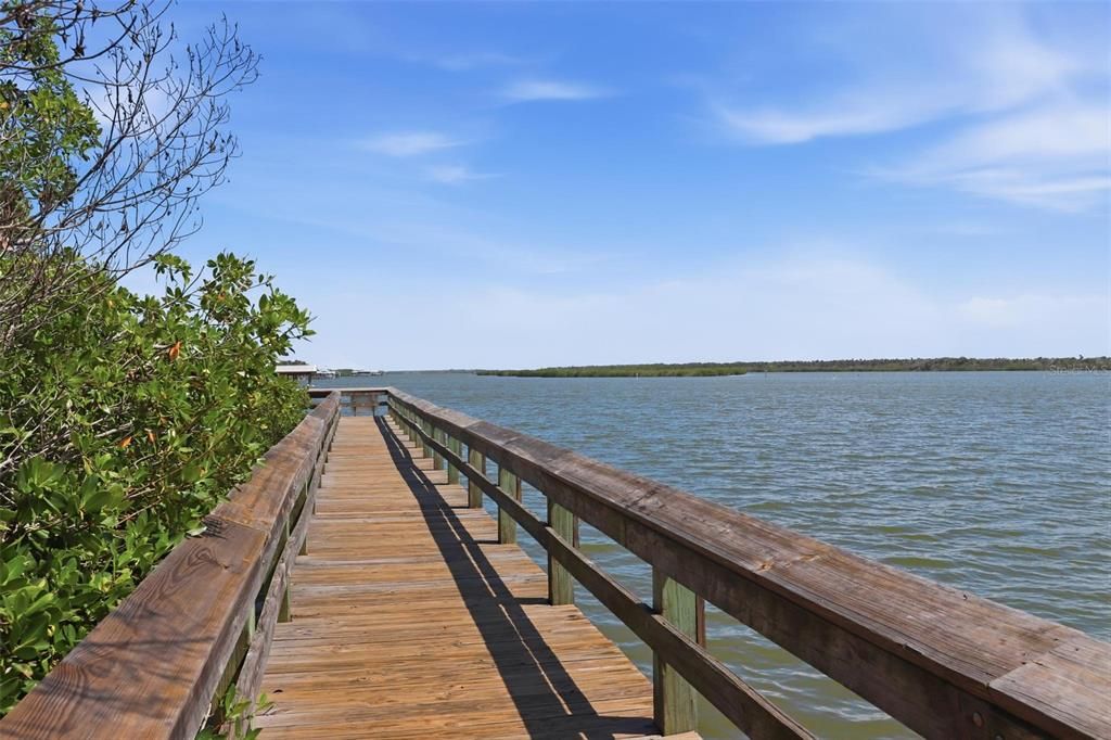 For Sale: $1,199,999 (3 beds, 2 baths, 1588 Square Feet)