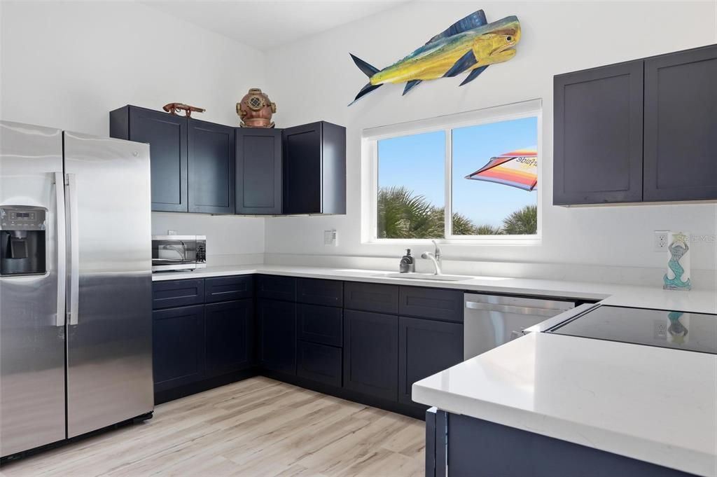 For Sale: $1,199,999 (3 beds, 2 baths, 1588 Square Feet)