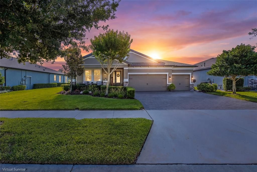 Activo con contrato: $849,999 (4 camas, 3 baños, 2706 Pies cuadrados)