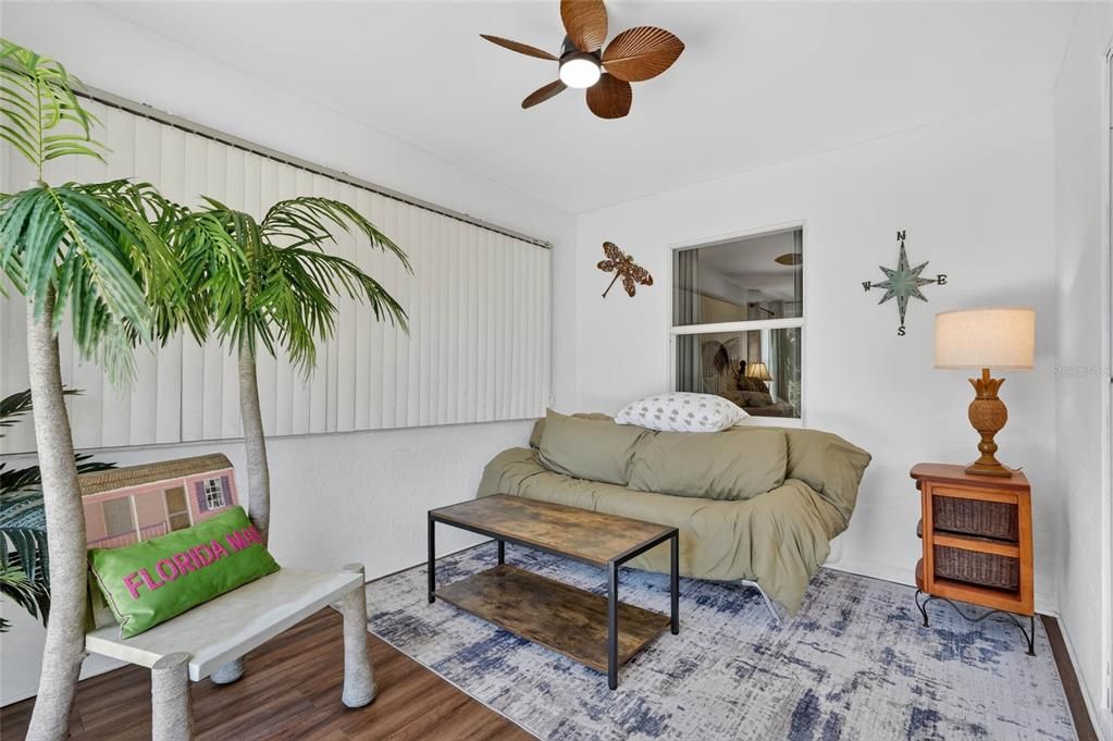 For Sale: $385,000 (3 beds, 2 baths, 2123 Square Feet)