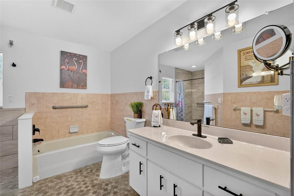 For Sale: $385,000 (3 beds, 2 baths, 2123 Square Feet)