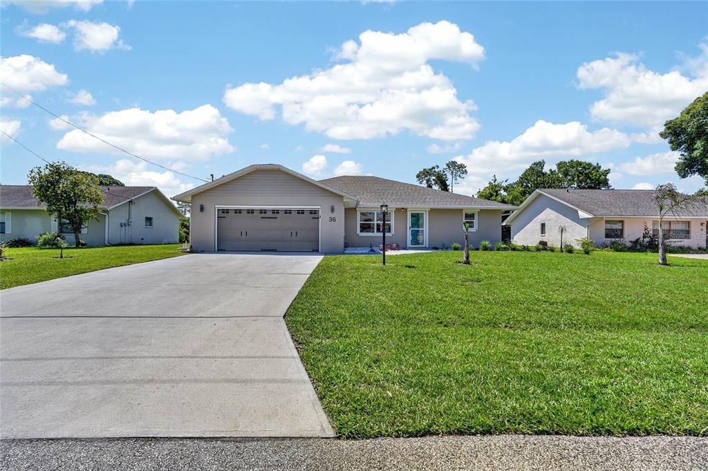 For Sale: $385,000 (3 beds, 2 baths, 2123 Square Feet)