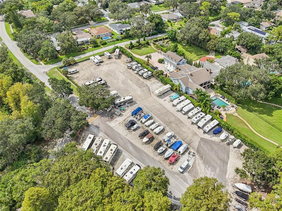 For Sale: $554,000 (2 beds, 2 baths, 1963 Square Feet)
