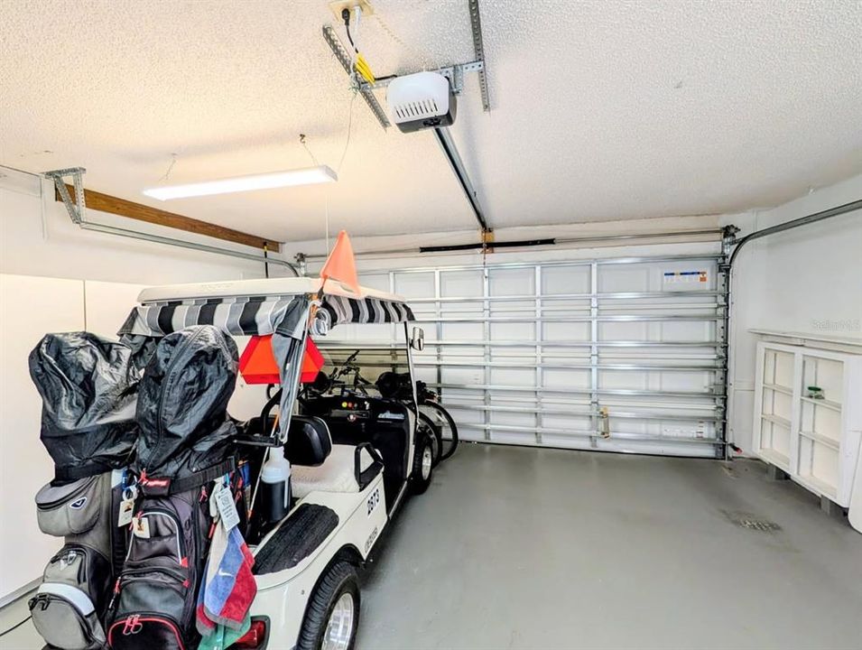 For Sale: $554,000 (2 beds, 2 baths, 1963 Square Feet)
