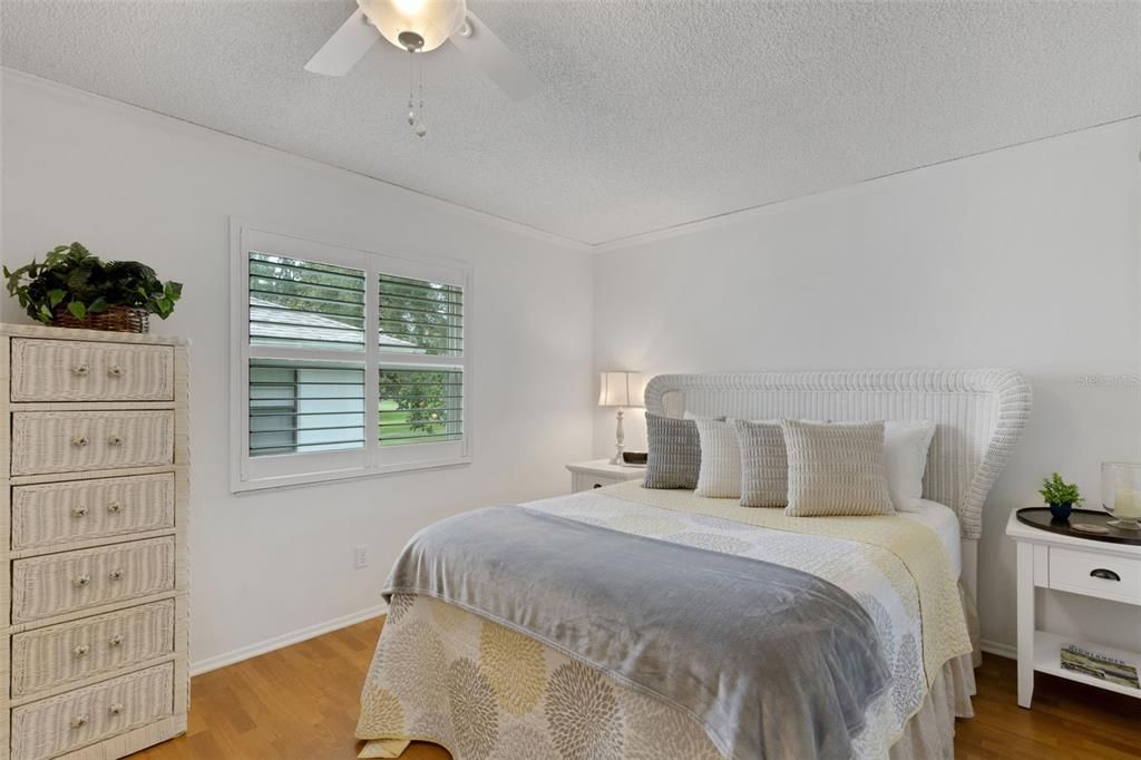 For Sale: $554,000 (2 beds, 2 baths, 1963 Square Feet)