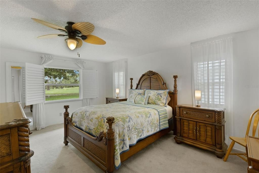 For Sale: $554,000 (2 beds, 2 baths, 1963 Square Feet)
