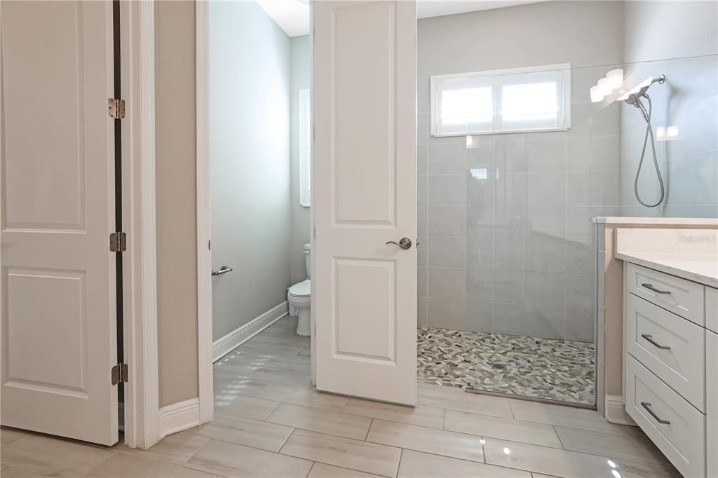 В аренду: $4,900 (4 спален, 4 ванн, 3282 Квадратных фут)