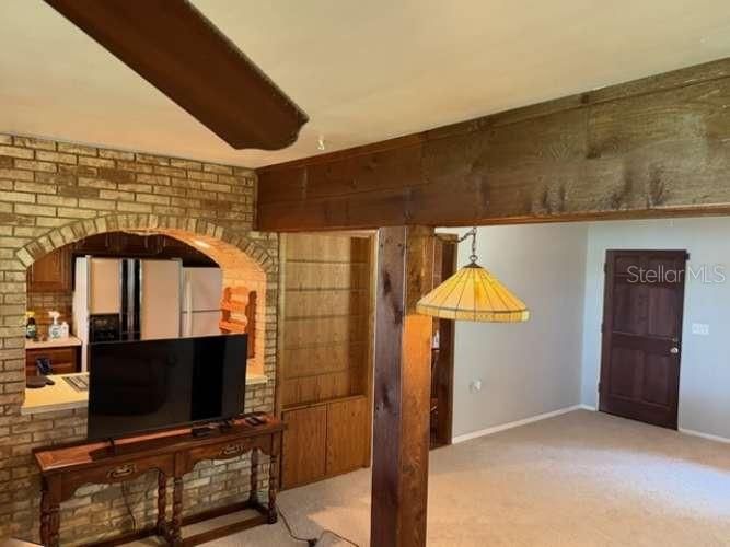 En Venta: $674,900 (4 camas, 3 baños, 3269 Pies cuadrados)