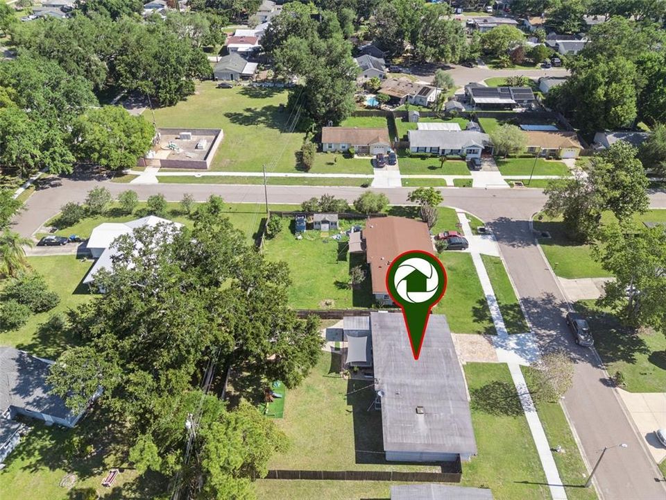 For Sale: $348,000 (3 beds, 2 baths, 1386 Square Feet)
