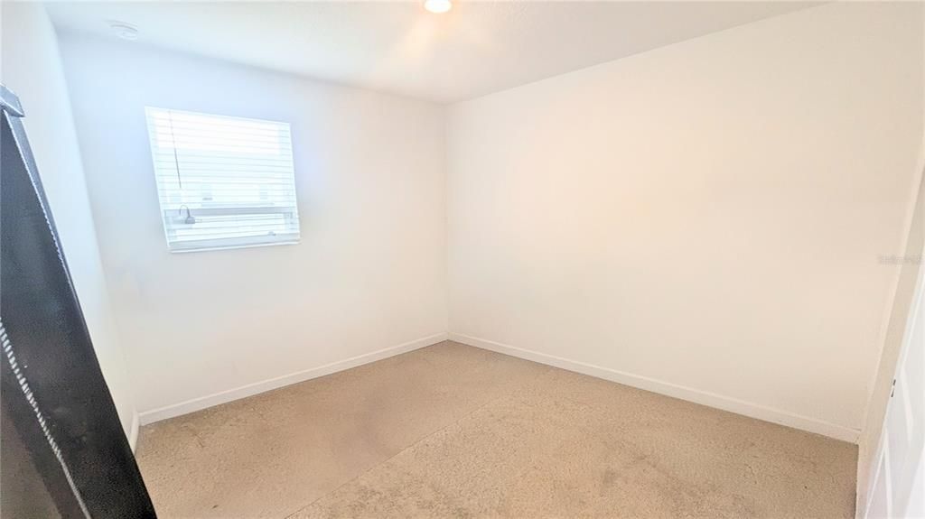 For Rent: $2,350 (3 beds, 2 baths, 1373 Square Feet)