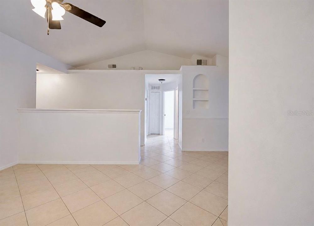 En Venta: $365,000 (3 camas, 2 baños, 1532 Pies cuadrados)