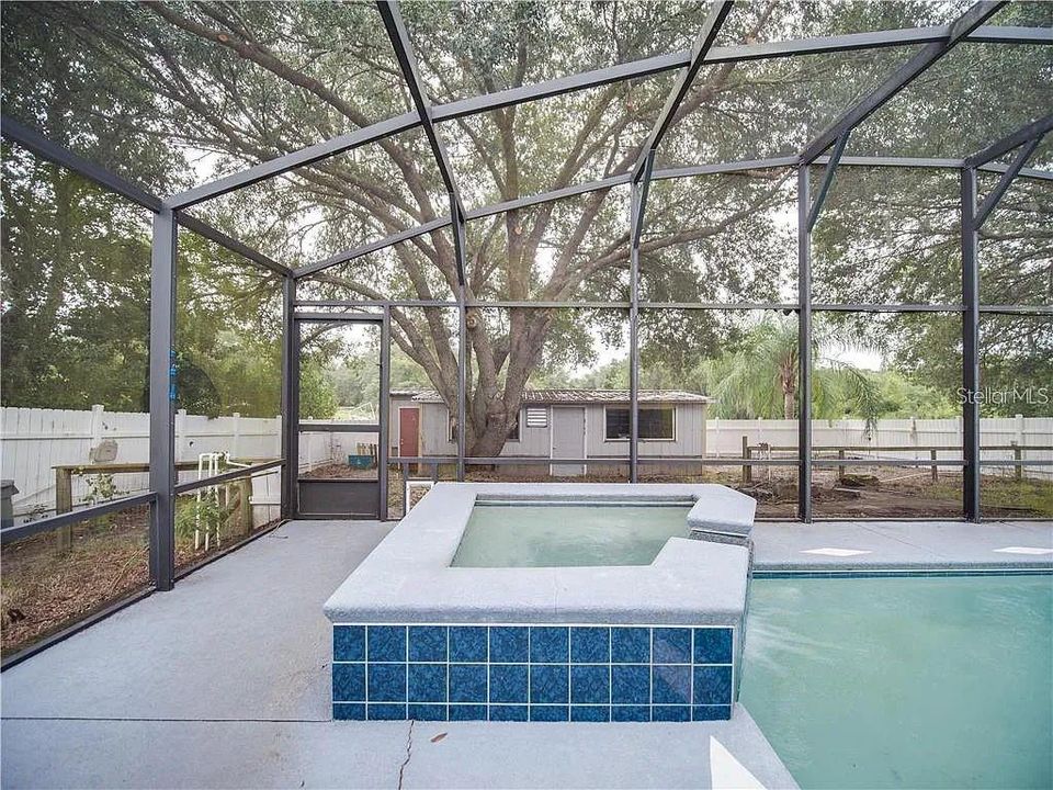 En Venta: $365,000 (3 camas, 2 baños, 1532 Pies cuadrados)
