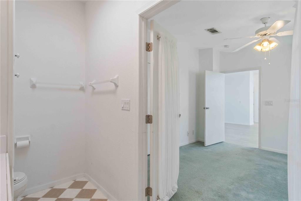 En Venta: $189,900 (2 camas, 2 baños, 1368 Pies cuadrados)