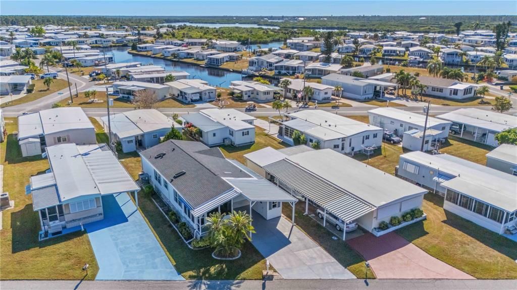 En Venta: $189,900 (2 camas, 2 baños, 1368 Pies cuadrados)