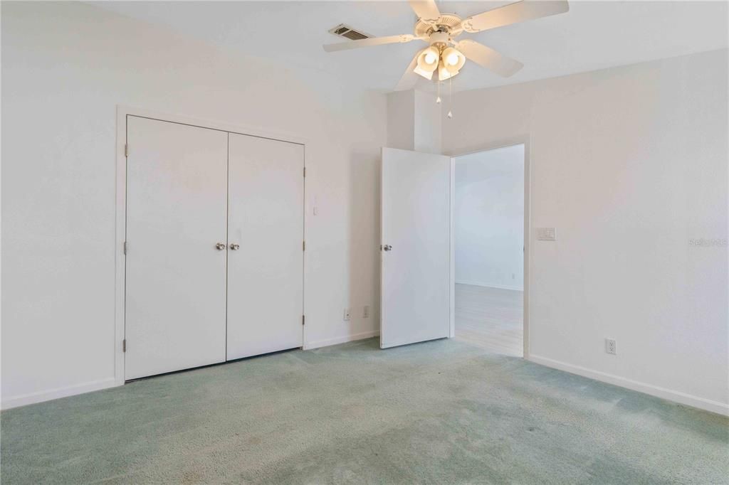 En Venta: $189,900 (2 camas, 2 baños, 1368 Pies cuadrados)