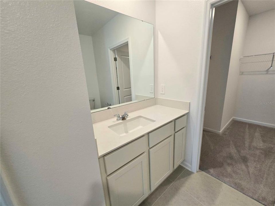 For Rent: $2,400 (5 beds, 2 baths, 2326 Square Feet)