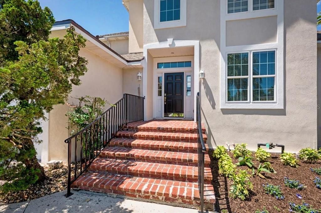 For Sale: $1,250,000 (3 beds, 3 baths, 2643 Square Feet)