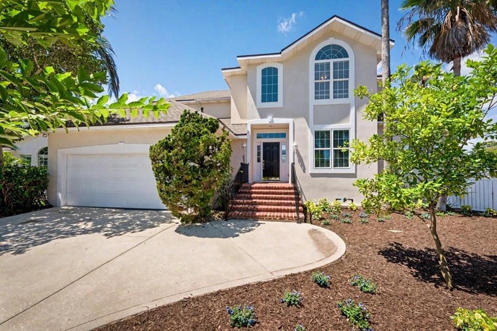 For Sale: $1,250,000 (3 beds, 3 baths, 2643 Square Feet)