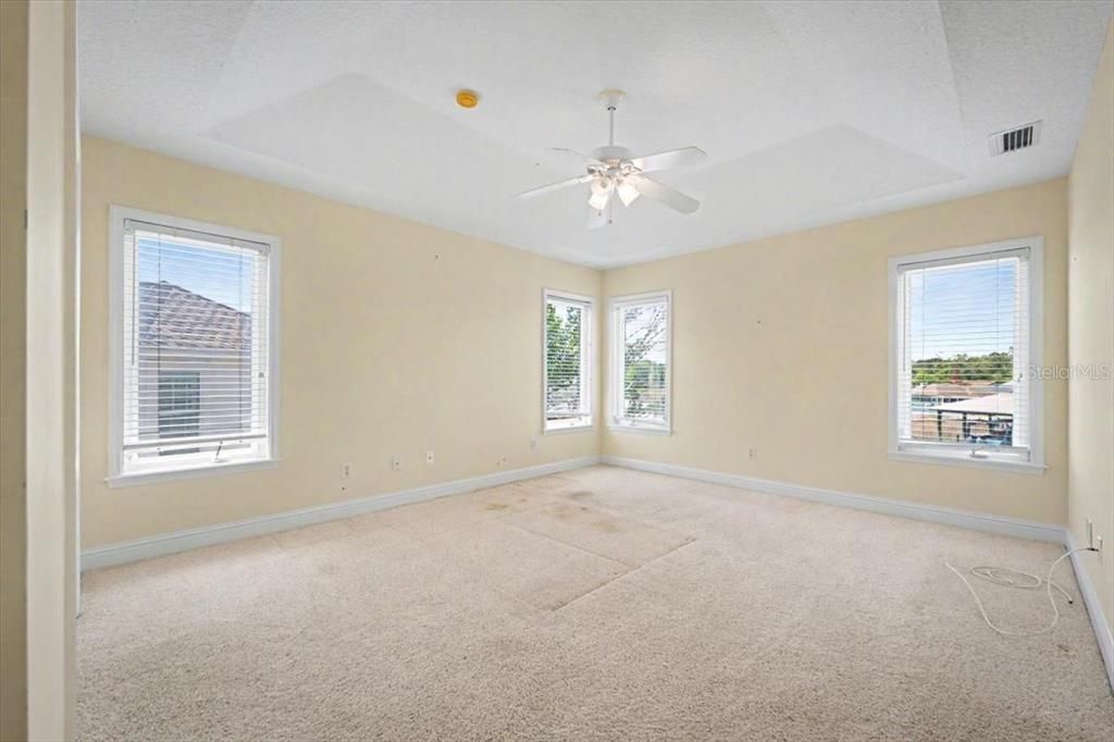 For Sale: $1,250,000 (3 beds, 3 baths, 2643 Square Feet)