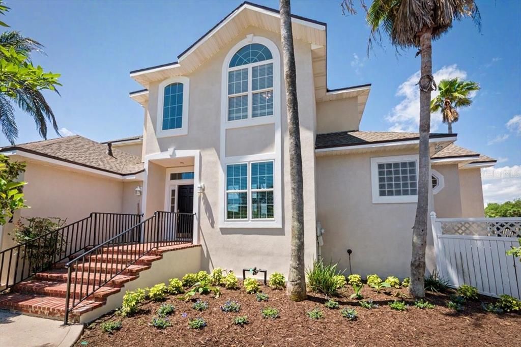 For Sale: $1,250,000 (3 beds, 3 baths, 2643 Square Feet)
