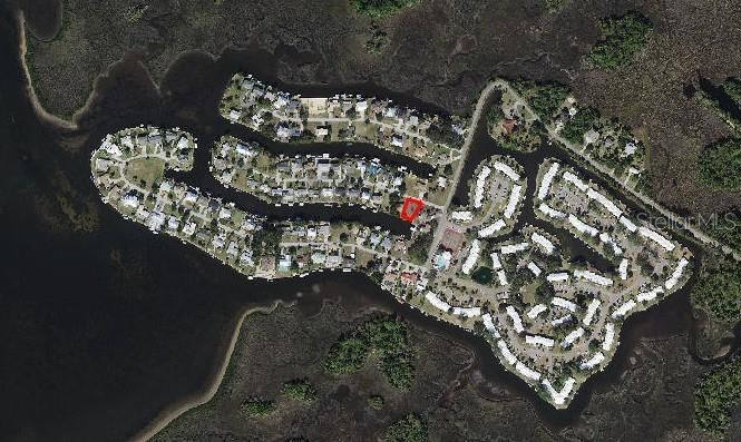 На продажу: $159,900 (0.18 acres)