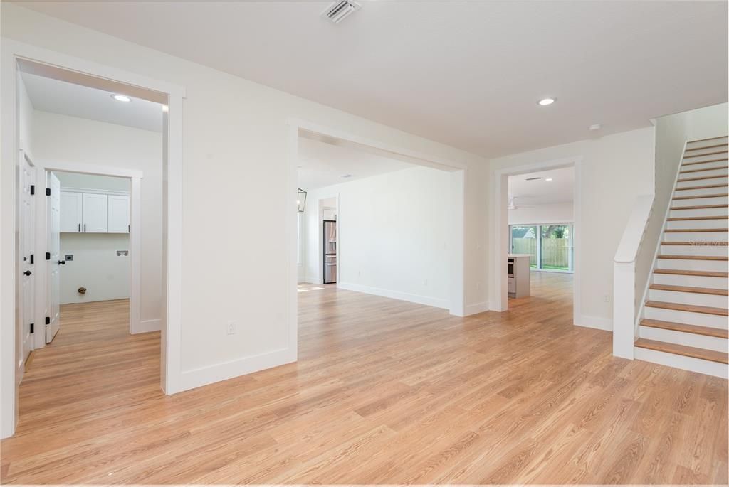 For Sale: $1,250,000 (5 beds, 4 baths, 3606 Square Feet)