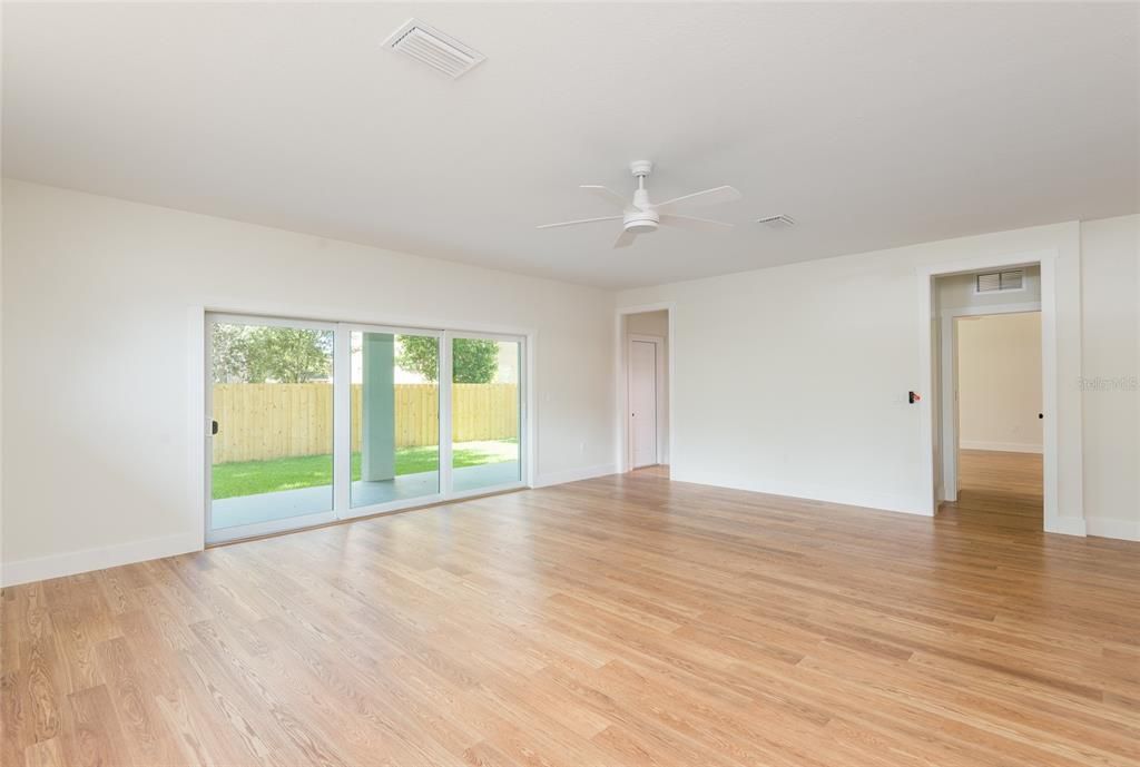 For Sale: $1,250,000 (5 beds, 4 baths, 3606 Square Feet)
