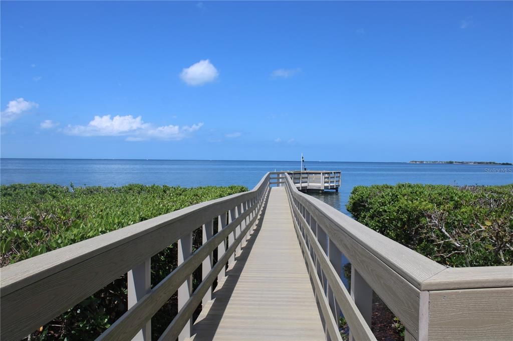 For Rent: $3,000 (2 beds, 2 baths, 1565 Square Feet)