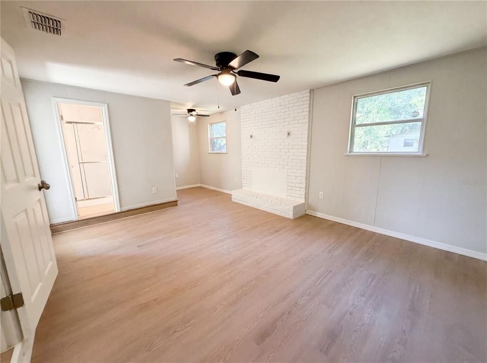 En Venta: $232,000 (2 camas, 2 baños, 1275 Pies cuadrados)