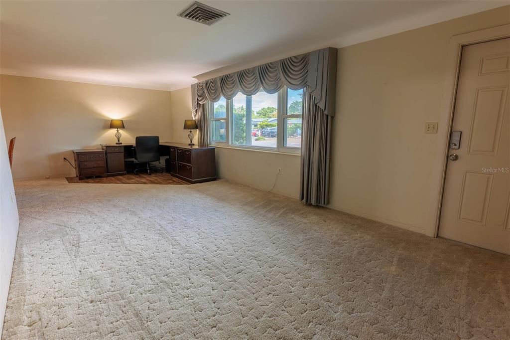 En Venta: $399,000 (3 camas, 2 baños, 1734 Pies cuadrados)