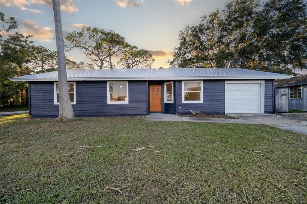 For Rent: $1,900 (3 beds, 2 baths, 1263 Square Feet)