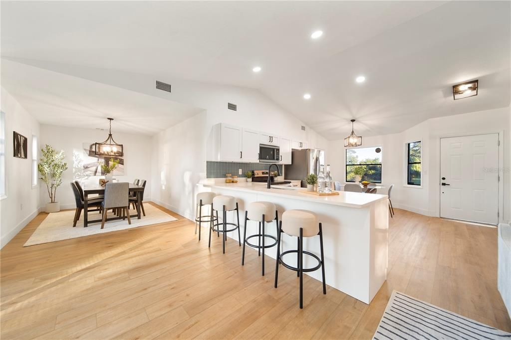 For Rent: $1,900 (3 beds, 2 baths, 1263 Square Feet)