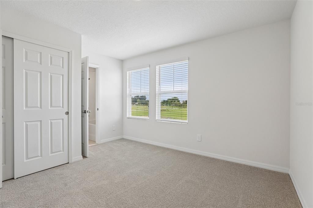 For Sale: $329,999 (3 beds, 2 baths, 1808 Square Feet)