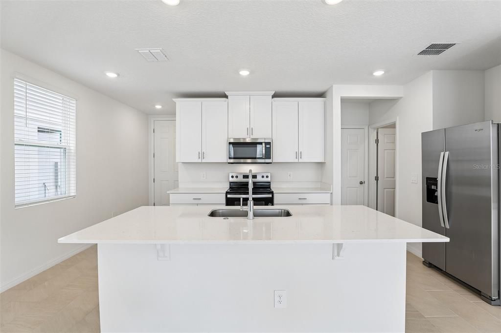 For Sale: $329,999 (3 beds, 2 baths, 1808 Square Feet)
