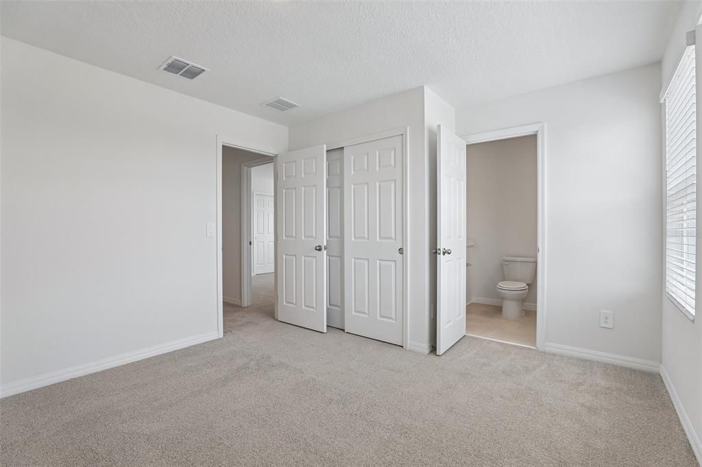 For Sale: $329,999 (3 beds, 2 baths, 1808 Square Feet)