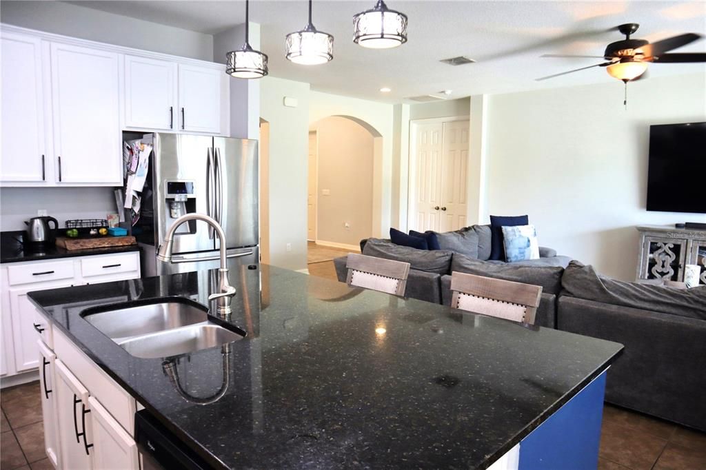 For Sale: $605,300 (4 beds, 3 baths, 2623 Square Feet)