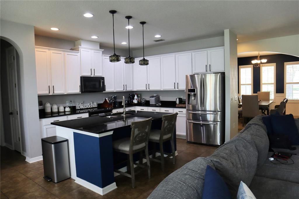 For Sale: $605,300 (4 beds, 3 baths, 2623 Square Feet)