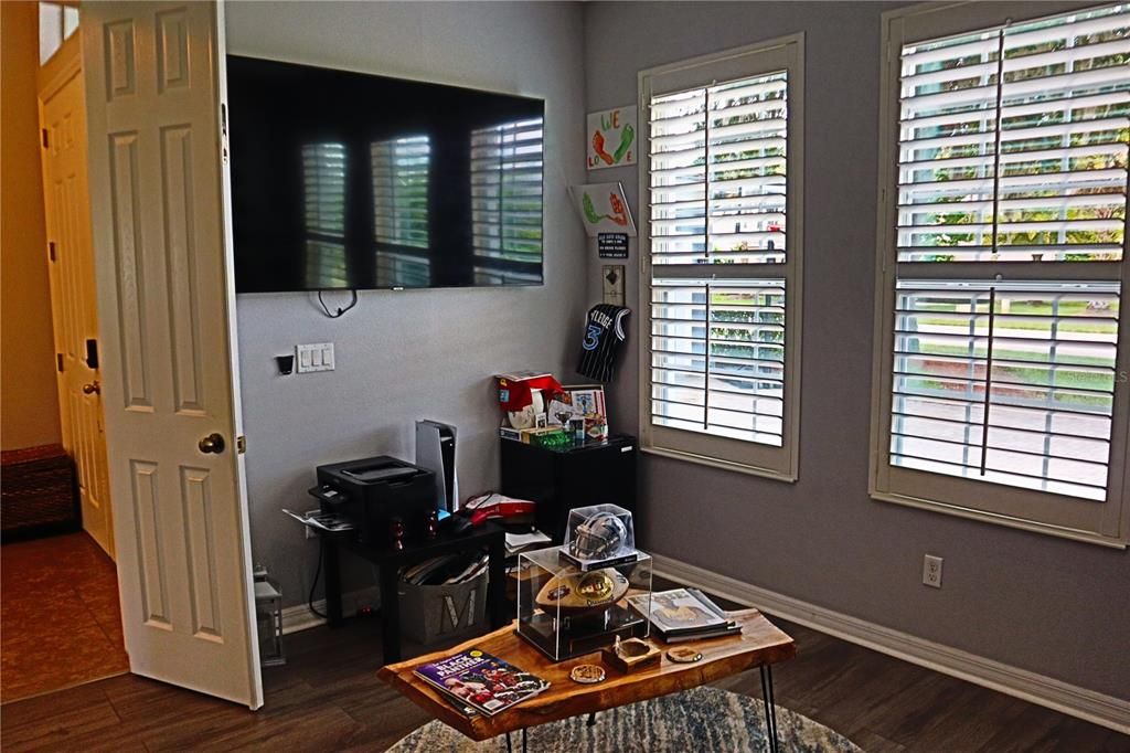 For Sale: $605,300 (4 beds, 3 baths, 2623 Square Feet)