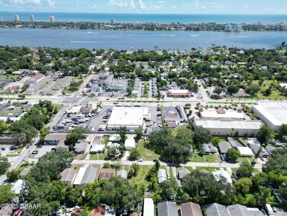 На продажу: $35,000 (0.13 acres)