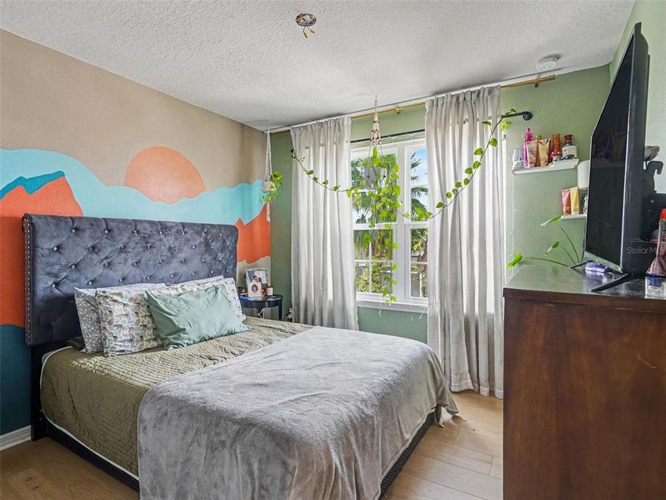 En Venta: $365,000 (3 camas, 2 baños, 1936 Pies cuadrados)