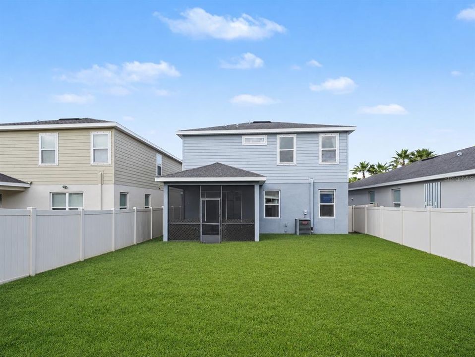 En Venta: $365,000 (3 camas, 2 baños, 1936 Pies cuadrados)