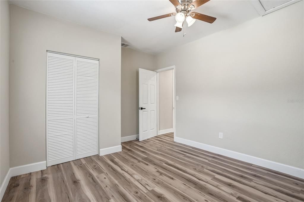 For Sale: $335,000 (3 beds, 2 baths, 1188 Square Feet)